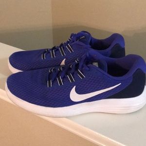 Blue Nike Lunarconverge